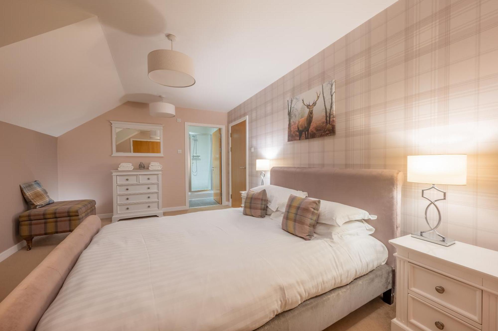 פורט אוגוסטוס Abbey Holidays Loch Ness Luxury Self Catering 2 Bedroom Cottages מראה חיצוני תמונה