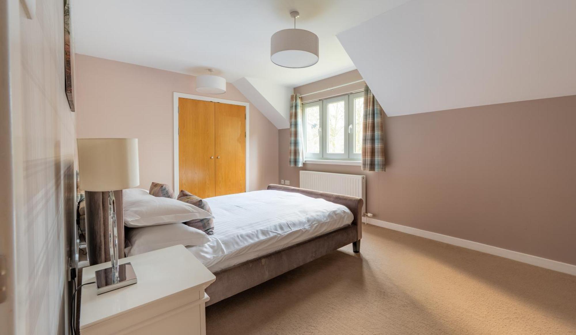 פורט אוגוסטוס Abbey Holidays Loch Ness Luxury Self Catering 2 Bedroom Cottages חדר תמונה