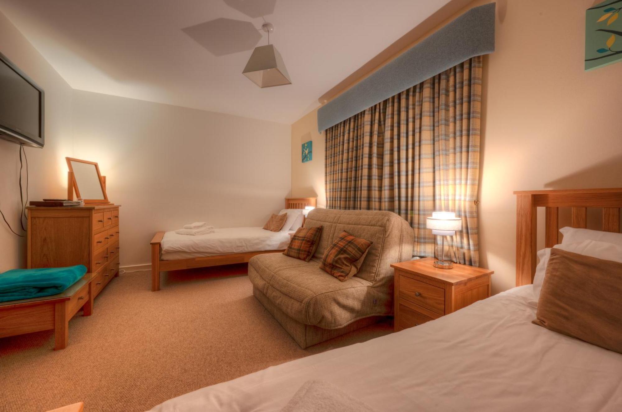 פורט אוגוסטוס Abbey Holidays Loch Ness Luxury Self Catering 2 Bedroom Cottages חדר תמונה