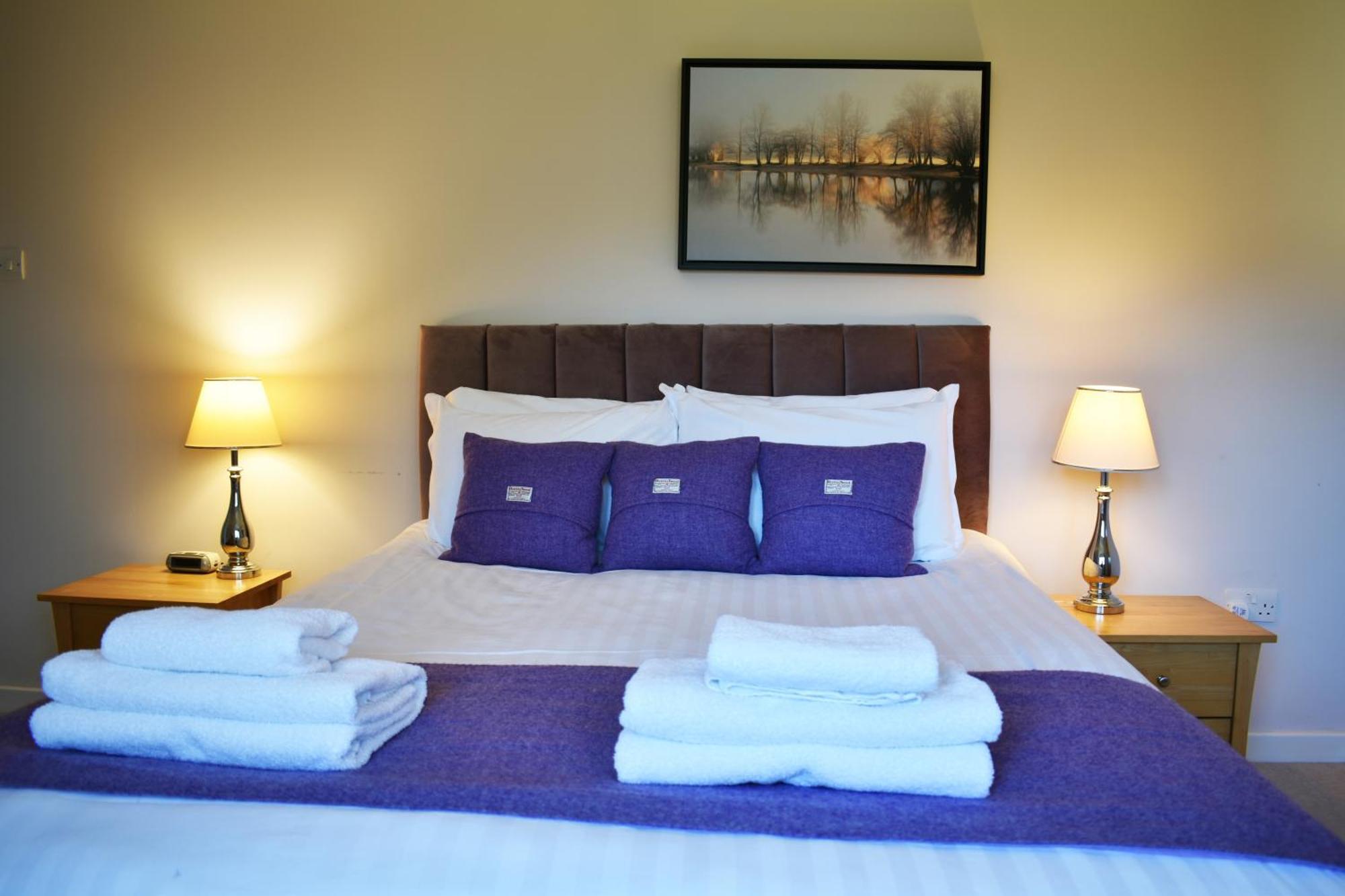 פורט אוגוסטוס Abbey Holidays Loch Ness Luxury Self Catering 2 Bedroom Cottages חדר תמונה